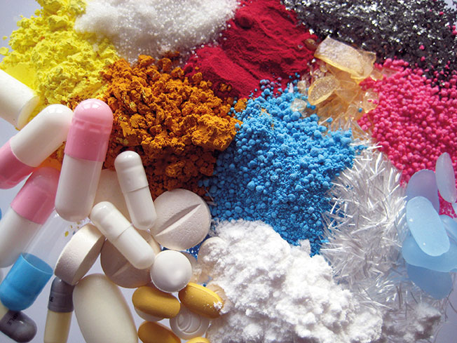 Pills, powders in many colors transferred by Volkmann pneumatic vacuum conveyors